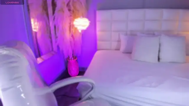 Anasha21 online show from May 26, 2026, 4:41 am