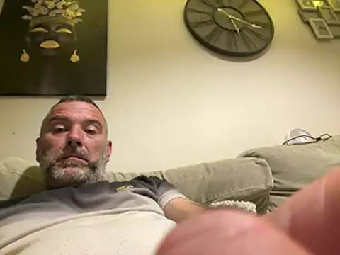 plymouthlad82 online show from June 29, 2026, 12:17 am
