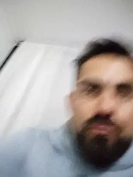 Snapshot of ronakio_cl chatting on October 23, 2025, 12:43 am ronakio cl online show from October 23, 2025, 12:43 am