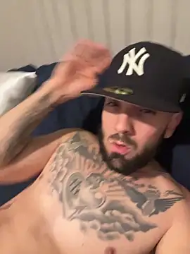 Snapshot of Jamall27 chatting on February 3, 2026, 2:33 pm Jamall27 online show from February 3, 2026, 2:33 pm