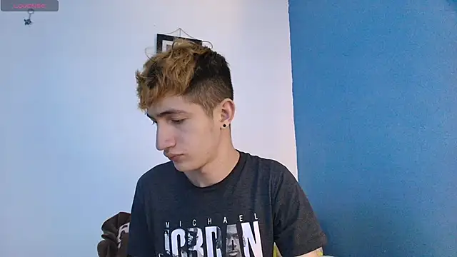 Snapshot of Erick_Taylor3 chatting on June 27, 2026, 8:36 pm Erick Taylor3 online show from June 27, 2026, 8:36 pm