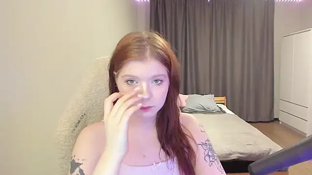 TenderTwos online show from November 18, 2025, 5:17 pm