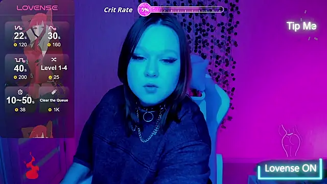 Lovly Vixen online show from October 31, 2025, 5:25 pm