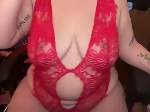 Snapshot of sleepyangel222 chatting on October 27, 2025, 9:41 pm sleepyangel222 online show from October 27, 2025, 9:41 pm