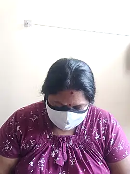 sreemamitha9 online show from November 8, 2025, 3:18 am