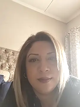 Snapshot of IndianLara chatting on October 24, 2025, 6:54 am IndianLara online show from October 24, 2025, 6:54 am