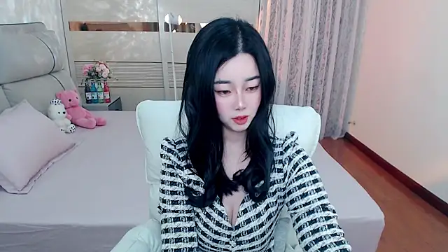 Xiaodie-baby online show from November 29, 2025, 3:31 am