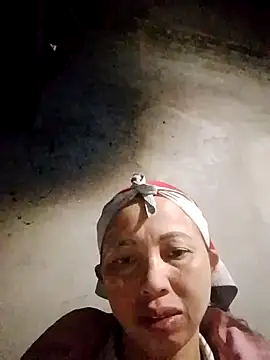 TRIEUTRIEU20 online show from October 25, 2025, 12:23 pm