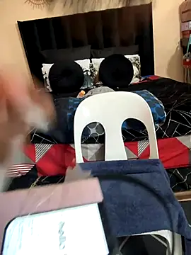 Nicole bash online show from November 30, 2025, 9:24 am