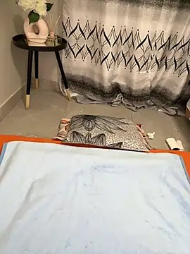 Nicole bash online show from April 11, 2026, 11:14 am