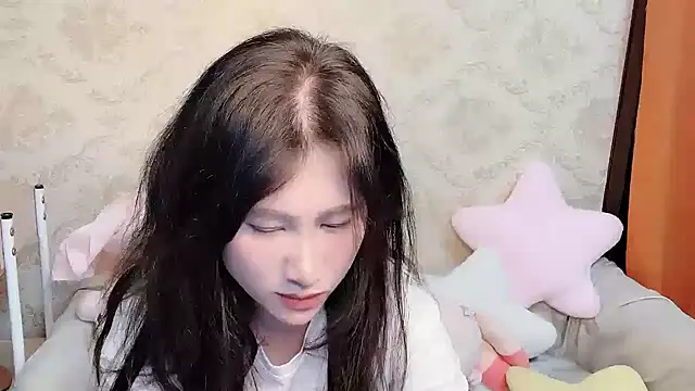 anna-888- online show from April 24, 2026, 3:47 pm