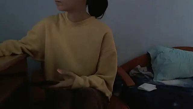 andreea713 online show from March 26, 2026, 2:55 pm