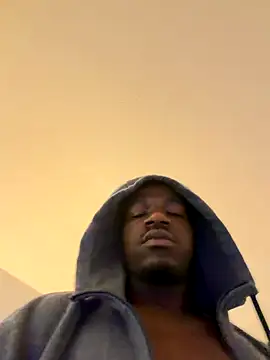 Snapshot of cjbuckkz11 chatting on October 24, 2025, 3:30 pm cjbuckkz11 online show from October 24, 2025, 3:30 pm