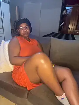 SweetCandy84 online show from November 17, 2025, 11:49 am