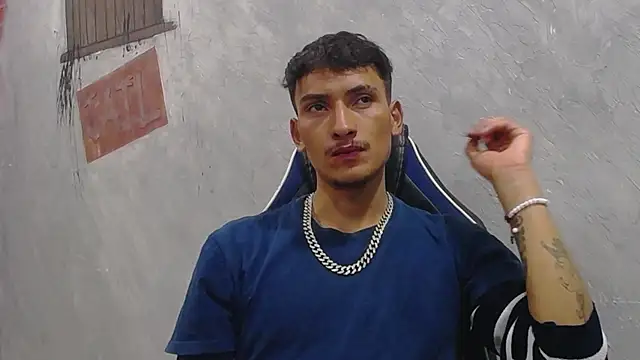 SavageLover  online show from December 21, 2025, 3:24 am