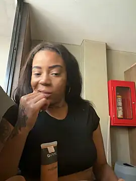 loana vegas online show from May 26, 2026, 4:03 pm
