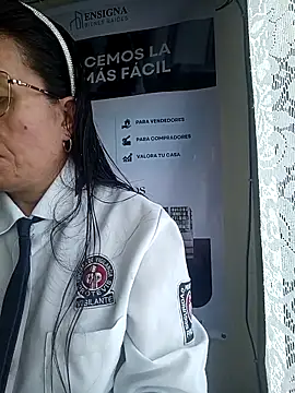 Valentina--1 online show from January 14, 2026, 12:11 pm