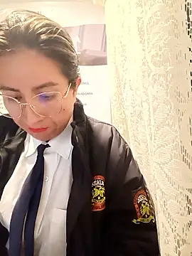 Snapshot of Valentina--1 chatting on March 19, 2026, 10:08 am Valentina--1 online show from March 19, 2026, 10:08 am