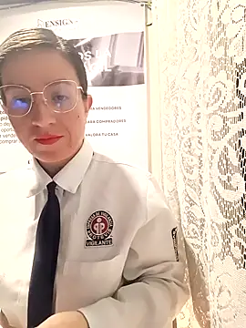 Snapshot of Valentina--1 chatting on March 26, 2026, 9:59 am Valentina--1 online show from March 26, 2026, 9:59 am