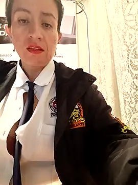Snapshot of Valentina--1 chatting on April 9, 2026, 10:09 am Valentina--1 online show from April 9, 2026, 10:09 am