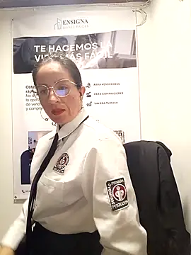 Snapshot of Valentina--1 chatting on May 6, 2026, 10:31 am Valentina--1 online show from May 6, 2026, 10:31 am