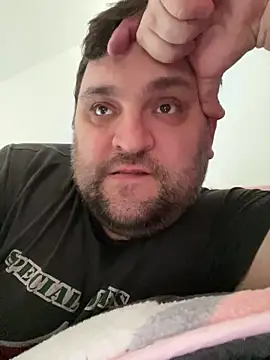 Chubby11112 online show from March 9, 2026, 4:22 pm