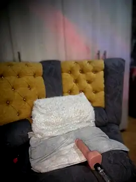 soymiia 333 online show from October 31, 2025, 11:28 pm