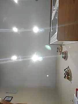 susylux online show from November 29, 2025, 5:05 pm