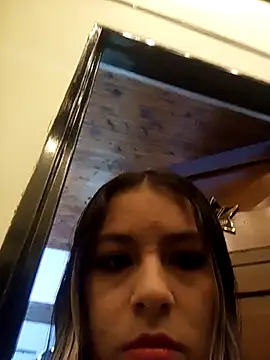 Snapshot of Emily_Sore chatting on October 29, 2025, 2:36 am Emily Sore online show from October 29, 2025, 2:36 am