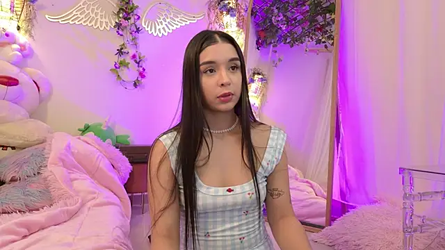 ISA NIXON online show from March 4, 2026, 10:38 pm