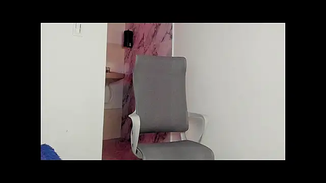 STEVEN STAR online show from October 30, 2025, 7:47 pm