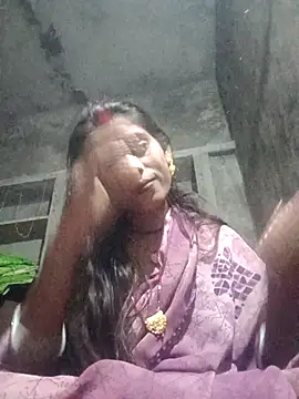 QRANSEXI online show from November 4, 2025, 3:00 pm