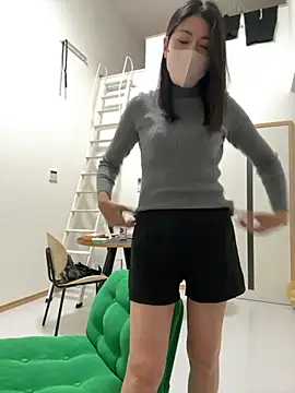 akimix xoxo online show from November 8, 2025, 1:11 pm