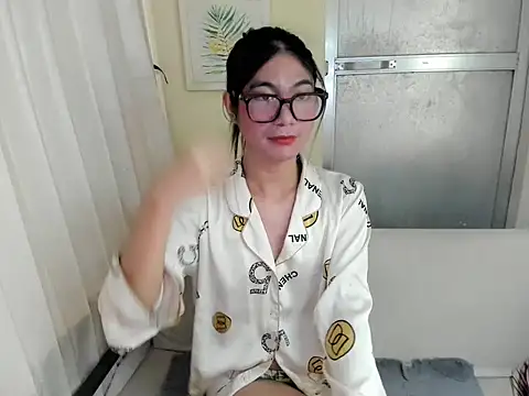 BigCockJade online show from December 17, 2025, 9:32 pm