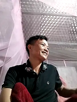 Wet x online show from October 30, 2025, 1:56 pm