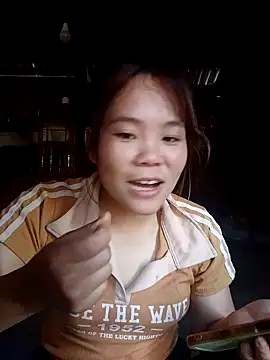 Snapshot of Bany_x chatting on October 28, 2025, 1:53 am Bany x online show from October 28, 2025, 1:53 am