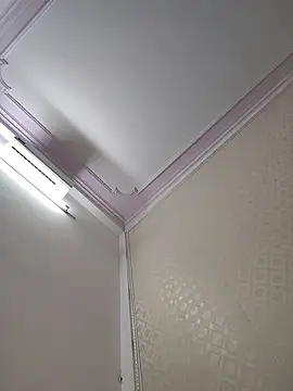 ezabel- online show from December 5, 2025, 2:03 pm