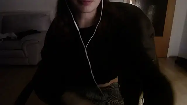 bellefleurrr online show from November 11, 2025, 11:05 pm