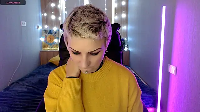 Sweet-n-Strong online show from November 25, 2025, 6:57 am