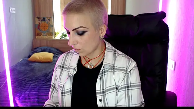 Sweet-n-Strong online show from May 26, 2026, 11:17 am