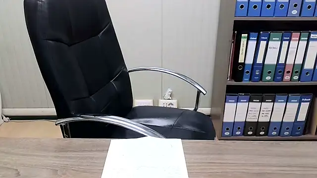 Evasionee online show from December 19, 2025, 7:15 am