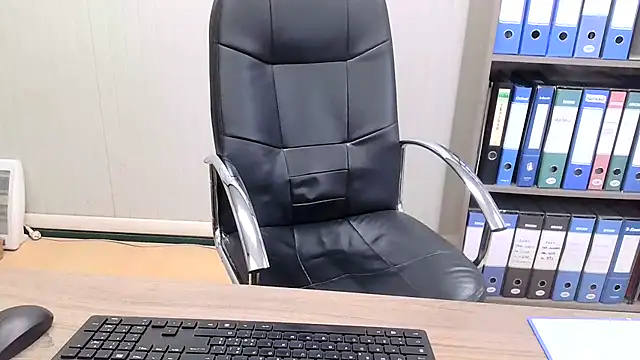 Evasionee online show from March 6, 2026, 8:22 am