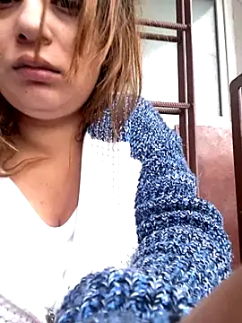 kittykelly online show from November 17, 2025, 6:41 am