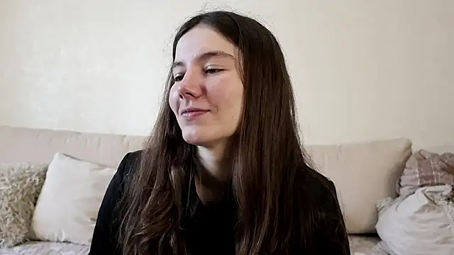 Petalwren online show from April 7, 2026, 11:10 am