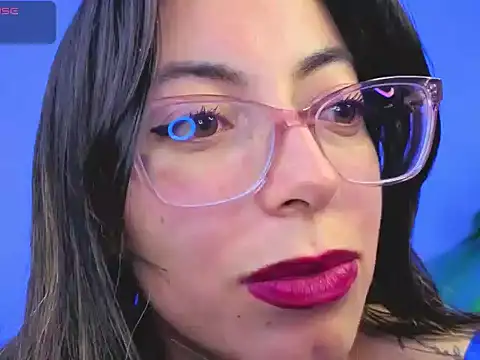 Snapshot of zylla_storn chatting on January 13, 2026, 8:19 am zylla storn online show from January 13, 2026, 8:19 am