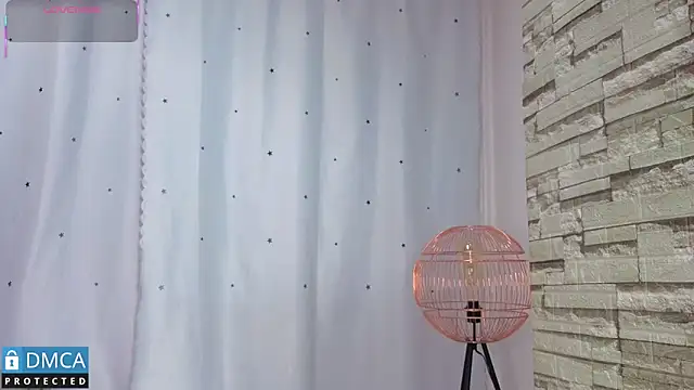 eva delight  online show from February 5, 2026, 11:04 am