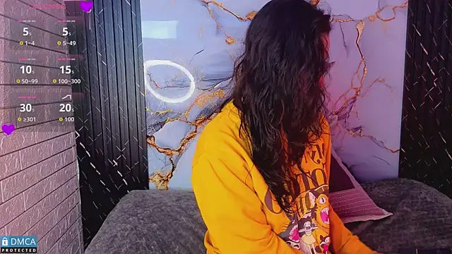 eva delight  online show from March 19, 2026, 11:36 am