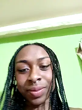 Snapshot of blue_velvett chatting on October 24, 2025, 5:42 pm blue velvett online show from October 24, 2025, 5:42 pm