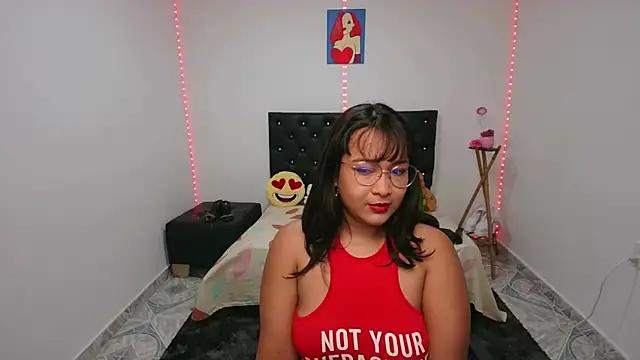 Nena x69 online show from October 27, 2025, 11:47 am