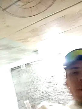 Snapshot of robinhd1234 chatting on January 6, 2026, 11:18 pm robinhd1234 online show from January 6, 2026, 11:18 pm